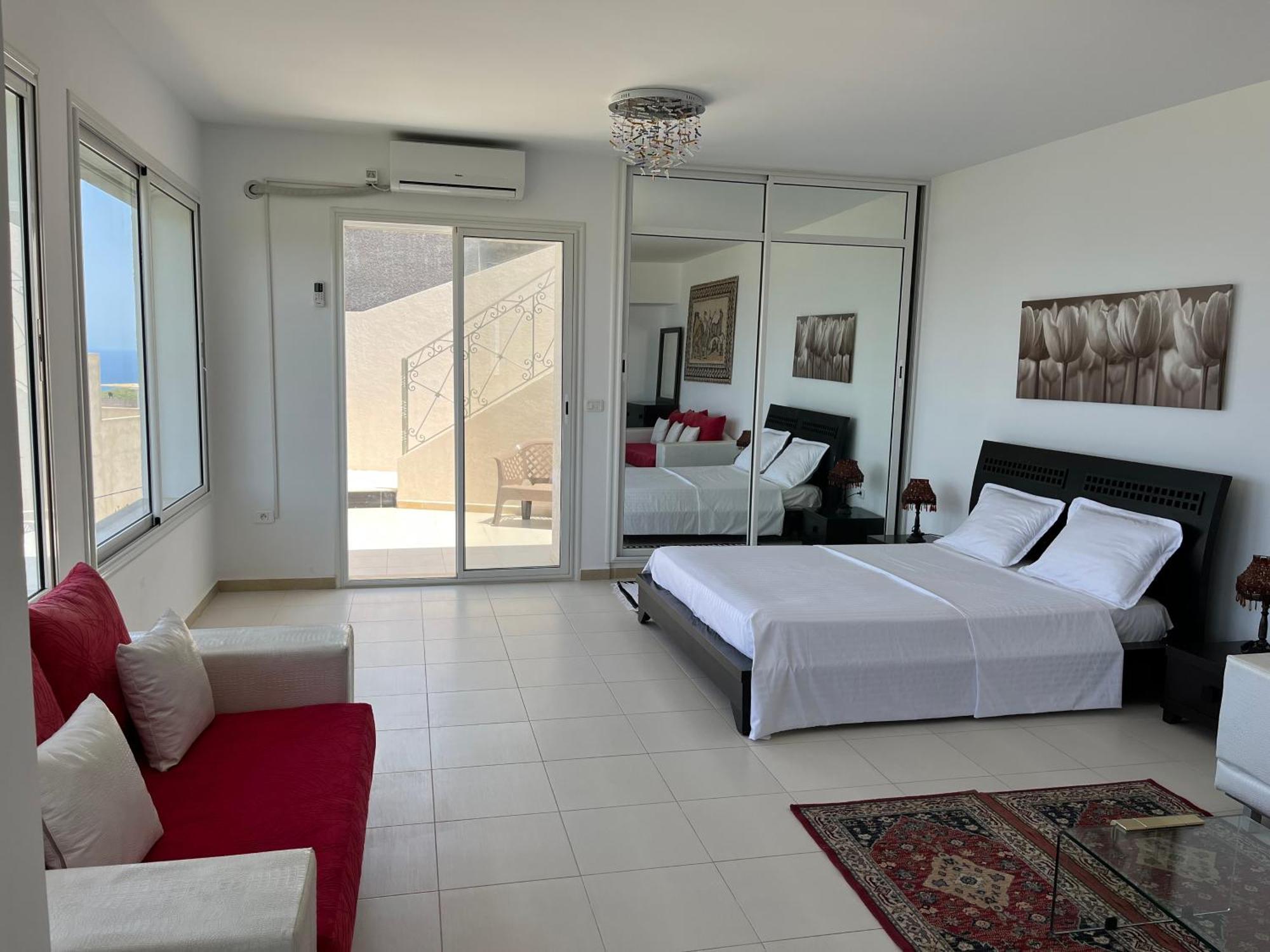 Mille Ou Nuit Apartment *